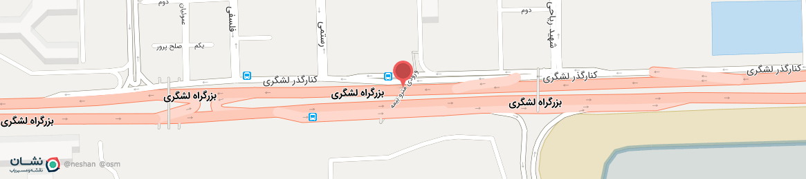 عکس پیاده‌راه ورودی مترو بیمه تهران