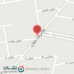 عکس ابزارفروشی جوان