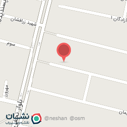 عکس مشاور املاک آلما