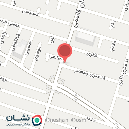 عکس مشاور املاک آلاچیق