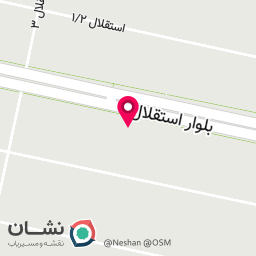 عکس پنجره و توری و شیشه