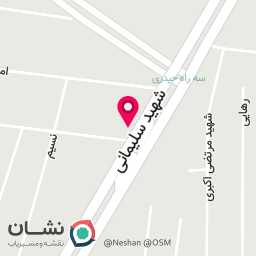 عکس تعمیرگاه خودرو آچار طلایی 