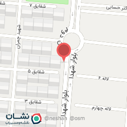 عکس فروشگاه زنجیره ای افق کوروش