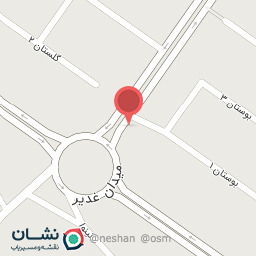 عکس مشاور املاک صاحب خونه