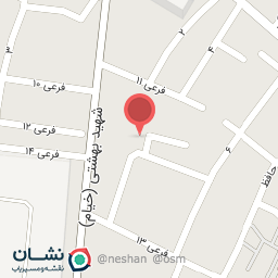 عکس باغ رستوران بلوط