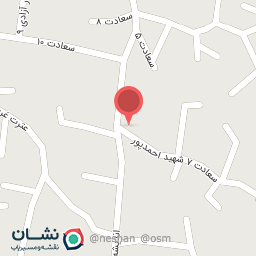 عکس بوتیک لباس‌های زنانه و مردانه