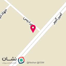 عکس تعمیرگاه کامیون سپاهان رنو