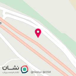 عکس پارکینگ حاشیه آزادراه