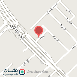 عکس کارگاه چرم و چوب اقتدار