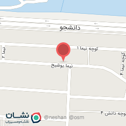 عکس میوه فروشی جوان