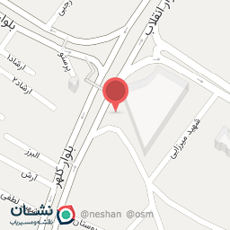 عکس ایستگاه تاکسی چمن