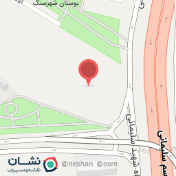 عکس تعمیرگاه و تعویض روغن ترافیک 