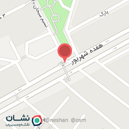 عکس فروشگاه شلوار زنانه لاکچری